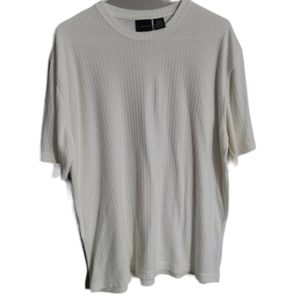 J. Ferrar soft large white ribbed short‎ sleeved shirt